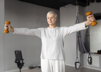 Hacer ejercicio durante la quimio mejora la calidad de vida y podría influir en el pronóstico del cáncer.